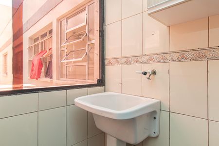 Apartamento à venda com 52m², 2 quartos e 1 vagaCozinha e Área de Serviço