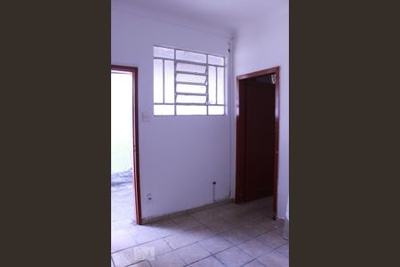 Casa para alugar com 94m², 2 quartos e 1 vaga