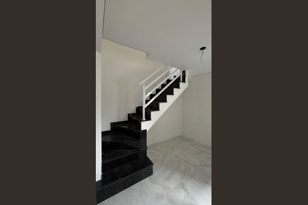 Apartamento à venda com 62m², 2 quartos e 2 vagasCozinha