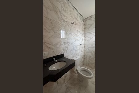 Apartamento à venda com 62m², 2 quartos e 2 vagasCobertura - Banheiro