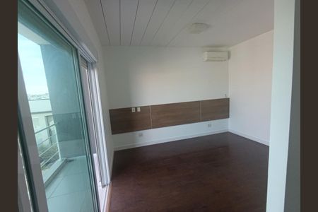 Casa de condomínio para alugar com 234m², 3 quartos e 4 vagas