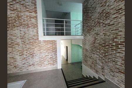 Casa de condomínio para alugar com 234m², 3 quartos e 4 vagas