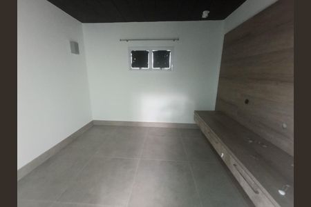 Casa de condomínio para alugar com 234m², 3 quartos e 4 vagas