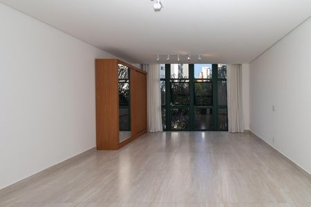 Apartamento para alugar com 1 quarto, 45m² em Vila Romana, São Paulo