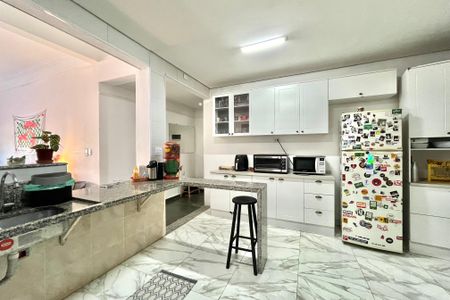 Apartamento à venda com 100m², 2 quartos e sem vagaCozinha