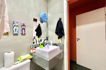 Apartamento à venda com 100m², 2 quartos e sem vagaBanheiro Corredor