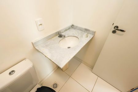 Apartamento para alugar com 55m², 2 quartos e 1 vagaBanheiro