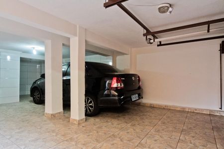 Casa à venda com 200m², 3 quartos e 3 vagasGaragem