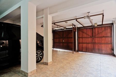 Casa à venda com 200m², 3 quartos e 3 vagasGaragem