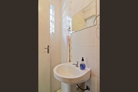 Casa à venda com 200m², 3 quartos e 3 vagasÁrea de Serviço