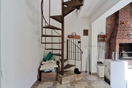 Casa à venda com 200m², 3 quartos e 3 vagasÁrea de Serviço