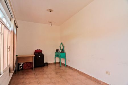 Casa à venda com 200m², 3 quartos e 3 vagasEdícula