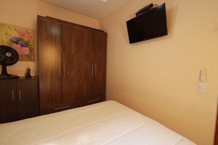 Casa à venda com 239m², 3 quartos e 3 vagasQuarto 2