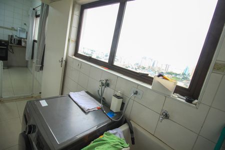 Apartamento para alugar com 340m², 3 quartos e 3 vagasÁrea de serviço