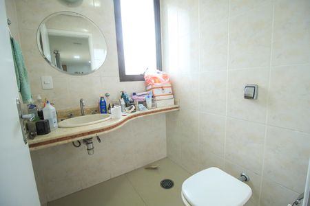 Apartamento para alugar com 340m², 3 quartos e 3 vagasLavabo