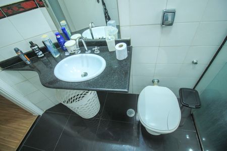 Apartamento para alugar com 340m², 3 quartos e 3 vagasBanheiro da suíte 2