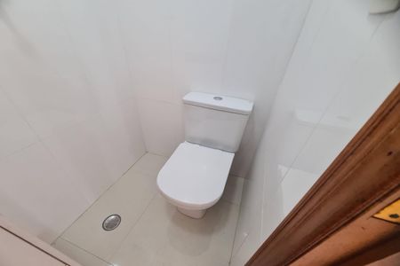 Casa à venda com 250m², 3 quartos e 4 vagasLavabo