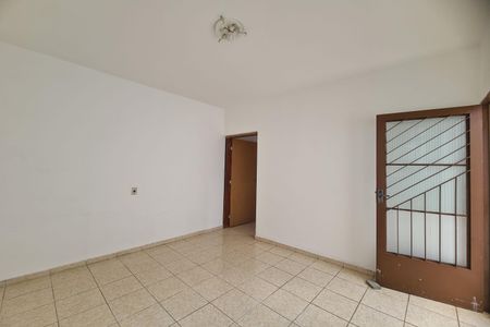 Casa à venda com 250m², 3 quartos e 4 vagasEdicula