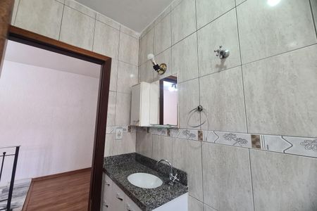 Casa à venda com 250m², 3 quartos e 4 vagasBanheiro Social