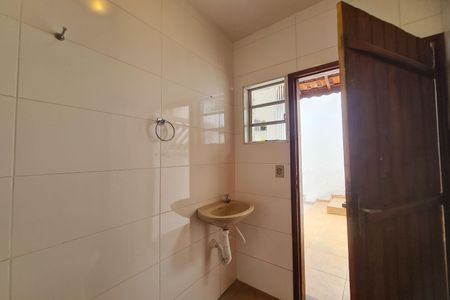 Casa à venda com 250m², 3 quartos e 4 vagasEdicula