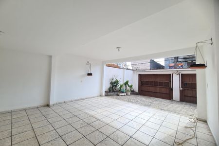 Casa à venda com 250m², 3 quartos e 4 vagasGaragem