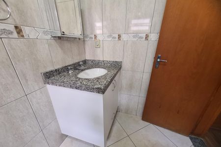 Casa à venda com 250m², 3 quartos e 4 vagasBanheiro da Suíte