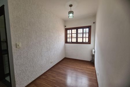 Casa à venda com 250m², 3 quartos e 4 vagasCorredor dos Quartos