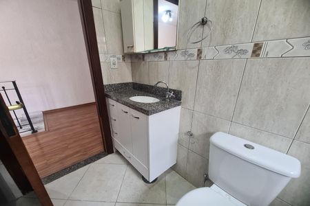 Casa à venda com 250m², 3 quartos e 4 vagasBanheiro Social