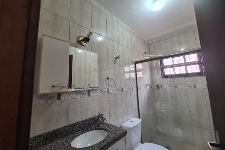 Casa à venda com 250m², 3 quartos e 4 vagasBanheiro Social