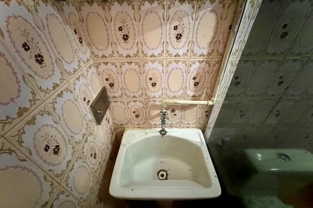 Apartamento para alugar com 39m², 1 quarto e sem vaga Apartamento para alugar com 39m², 1 quarto e sem vagaBanheiro social