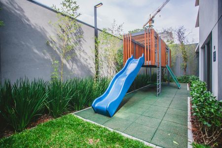 Apartamento à venda com 166m², 3 quartos e 2 vagasÁrea comum - Playground