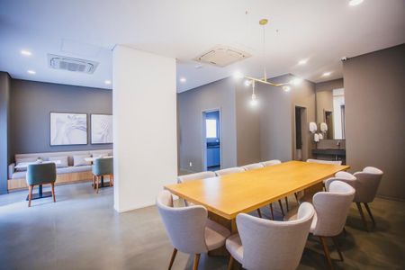 Apartamento à venda com 166m², 3 quartos e 2 vagasÁrea comum - Salão de festas