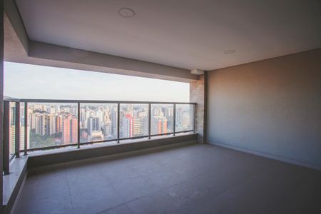 Apartamento à venda com 166m², 3 quartos e 2 vagasVaranda