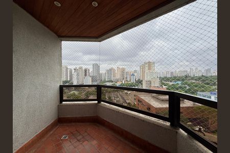 Apartamento à venda com 270m², 3 quartos e 4 vagasSacada