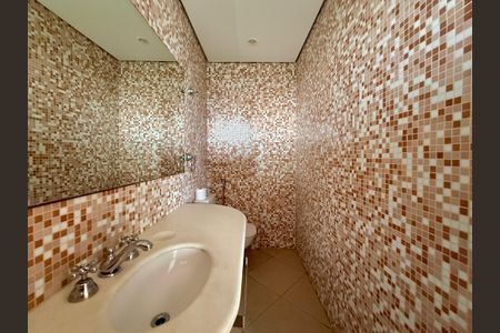 Apartamento à venda com 270m², 3 quartos e 4 vagasBanheiro Social 