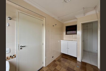 Apartamento à venda com 270m², 3 quartos e 4 vagasÁrea de Serviço