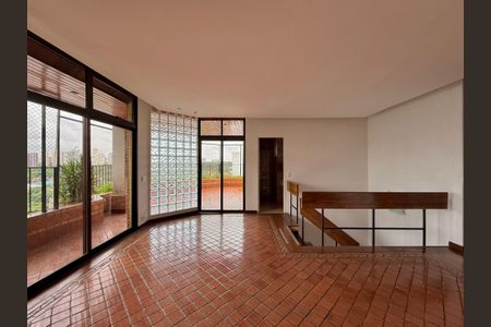 Apartamento à venda com 270m², 3 quartos e 4 vagasSala