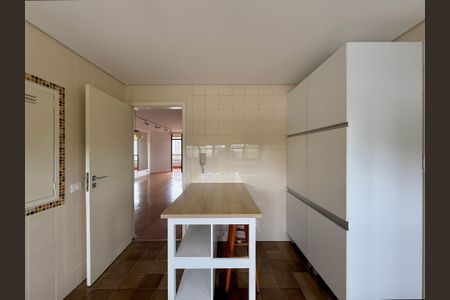 Apartamento à venda com 270m², 3 quartos e 4 vagasCozinha 