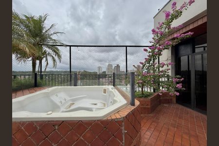 Apartamento à venda com 270m², 3 quartos e 4 vagasVaranda 