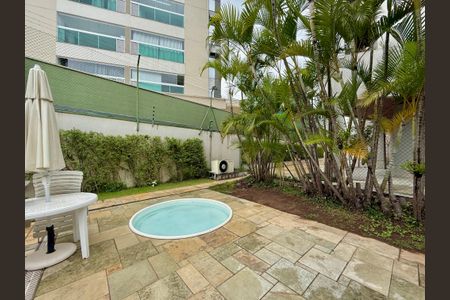 Apartamento à venda com 270m², 3 quartos e 4 vagasPiscina 