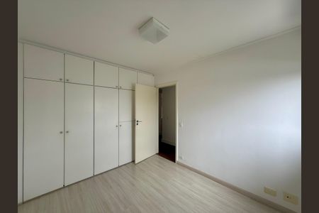Apartamento à venda com 270m², 3 quartos e 4 vagasQuarto 3