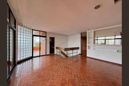 Apartamento à venda com 270m², 3 quartos e 4 vagasSala