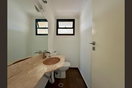 Apartamento à venda com 270m², 3 quartos e 4 vagasLavabo 