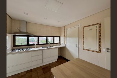 Apartamento à venda com 270m², 3 quartos e 4 vagasCozinha 