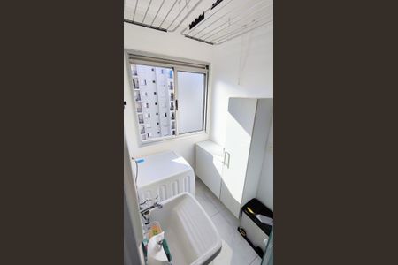 Apartamento à venda com 2 quartos, 48m² em Lapa de Baixo, São Paulo