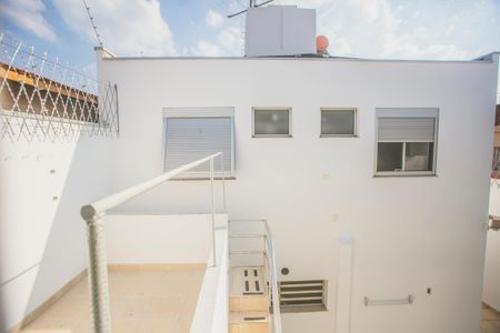 Casa à venda com 316m², 6 quartos e 3 vagasVista
