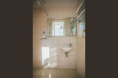 Casa à venda com 316m², 6 quartos e 3 vagasBanheiro de Serviço