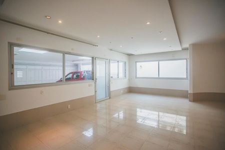 Casa à venda com 316m², 6 quartos e 3 vagasSala de Tv
