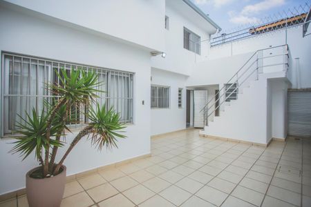 Casa à venda com 316m², 6 quartos e 3 vagasQuintal