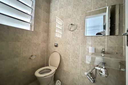 Casa para alugar com 100m², 2 quartos e 2 vagasBanheiro